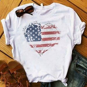 USA HEART ❤❤Tshirt - short sleeve
